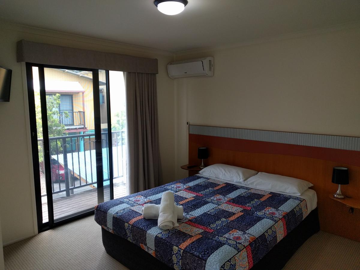 Noosa Holiday Accommodation Нусавиль Экстерьер фото